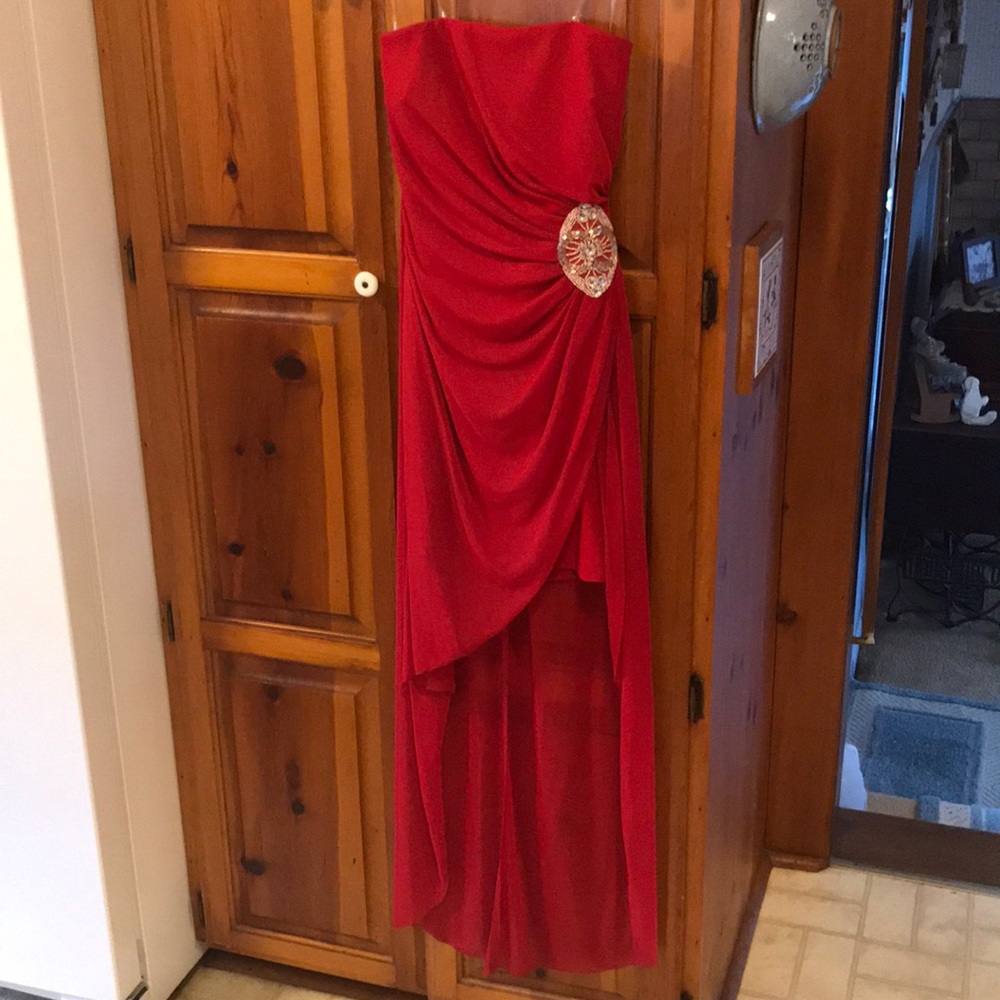 Red strapless cocktail